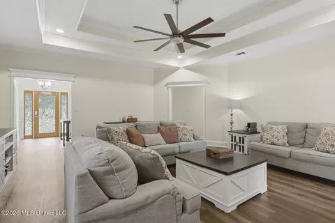 Entry Way - 121 Deer Run, Pearl, MS 39208 photo 2 of 2
