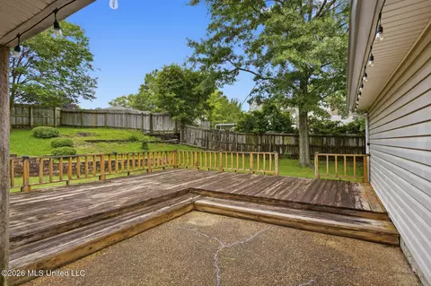 Exterior - 121 Deer Run, Pearl, MS 39208 photo 5 of 9