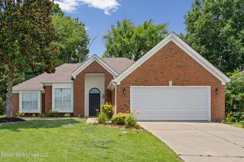6127 W Morgan Manor Dr, Olive Branch, MS 38654