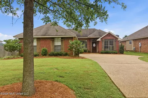 418 Springhill Pt, Brandon, MS 39047