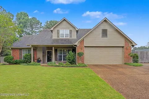 Exterior - 1727 Sandpiper Cv, Hernando, MS 38632 photo 3 of 11