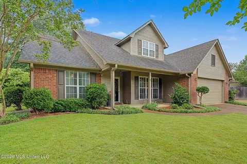 Exterior - 1727 Sandpiper Cv, Hernando, MS 38632 photo 2 of 11