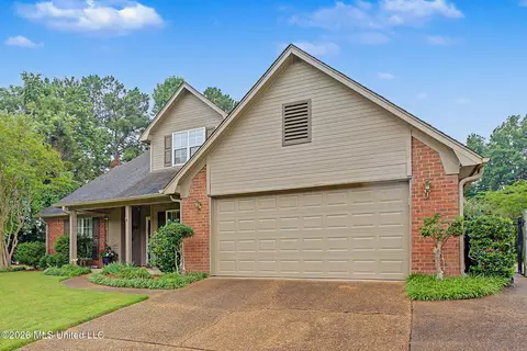 Exterior - 1727 Sandpiper Cv, Hernando, MS 38632 photo 4 of 11