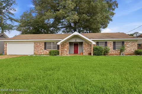 3426 Harle St, Pearl, MS 39208