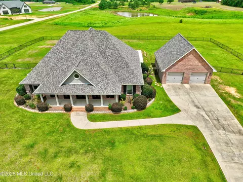 74 The Hills Dr, Carriere, MS 39426
