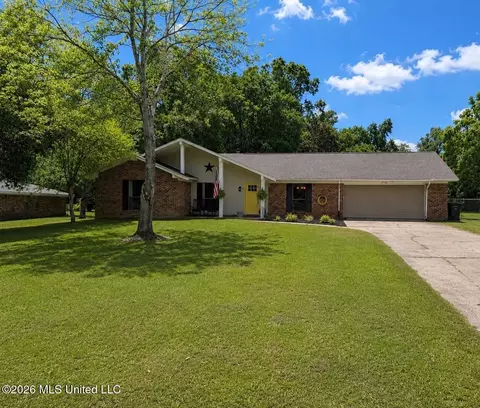 17079 Gina Ln, Gulfport, MS 39503