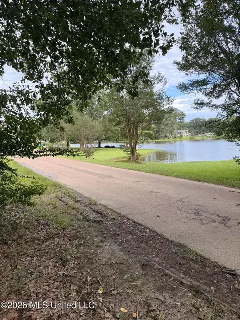 Cedar Ridge, Mccomb, MS 39648 photo 2