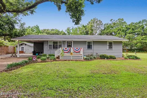 22107 Spence St, Pass Christian, MS 39571