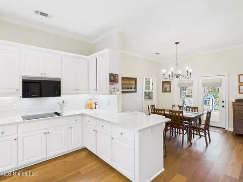 Kitchen - 207 Geneva Blvd, Madison, MS 39110 photo 1 of 4
