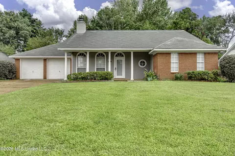212 Hawthorne Dr, Madison, MS 39110