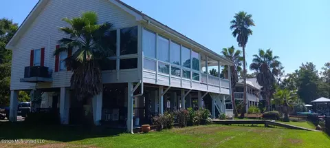 4406 Audubon Trl, Biloxi, MS 39532