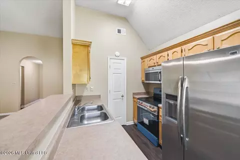 Other - 9835 Devon Ridge Dr, Olive Branch, MS 38654 photo 4 of 9