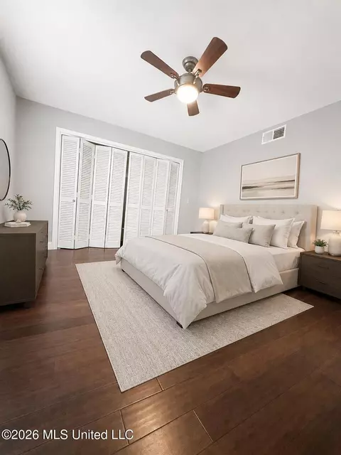 Bedroom - 657 Simpson Highway 149, Magee, MS 39111 photo 2 of 6