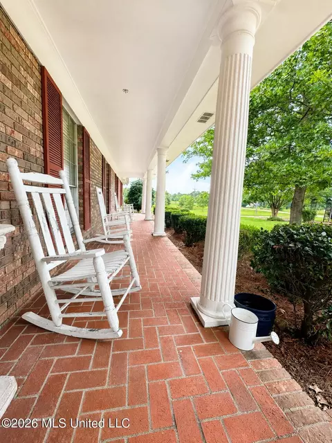 Exterior - 657 Simpson Highway 149, Magee, MS 39111 photo 4 of 14