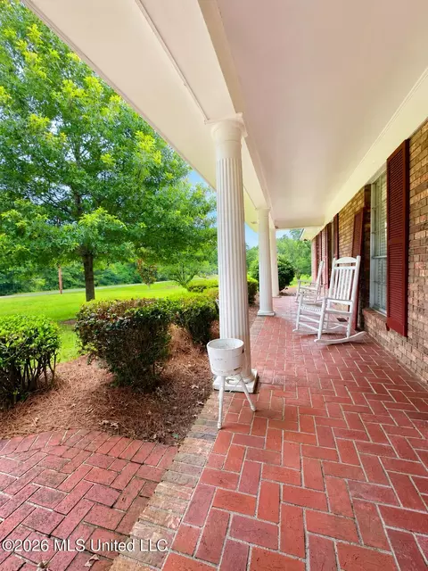 Exterior - 657 Simpson Highway 149, Magee, MS 39111 photo 3 of 14