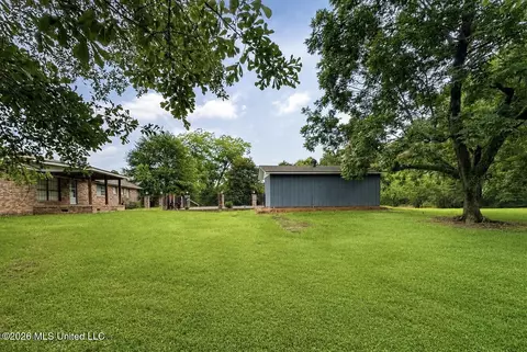 Exterior - 657 Simpson Highway 149, Magee, MS 39111 photo 13 of 14
