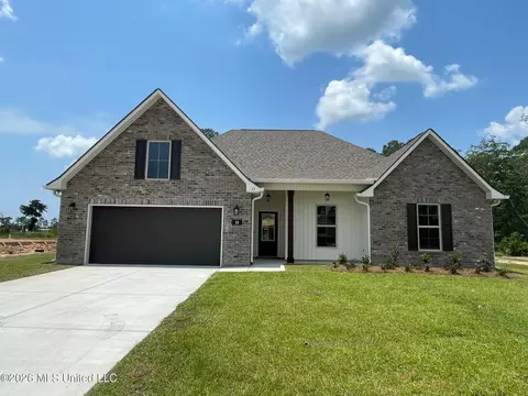 13 Byers Ln, Long Beach, MS 39560
