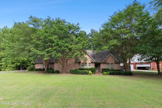 6760 Autumn Oaks Dr, Olive Branch, MS 38654