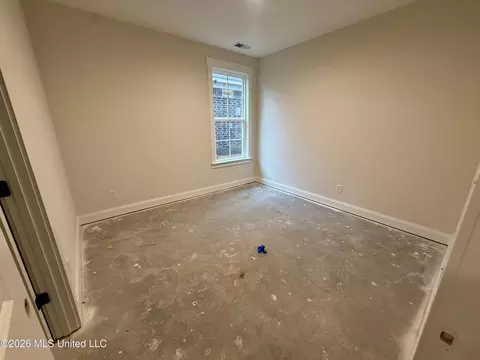 Bedroom - 825 E Quitman Ct, Nesbit, MS 38651 photo 1 of 2