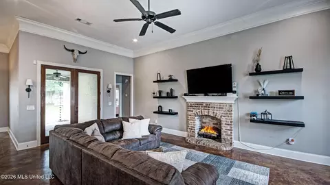 Living - 148 Provonce Park, Brandon, MS 39042 photo 1 of 1