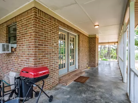 Exterior - 2139 Cold Springs Rd, Sardis, MS 38666 photo 5 of 19
