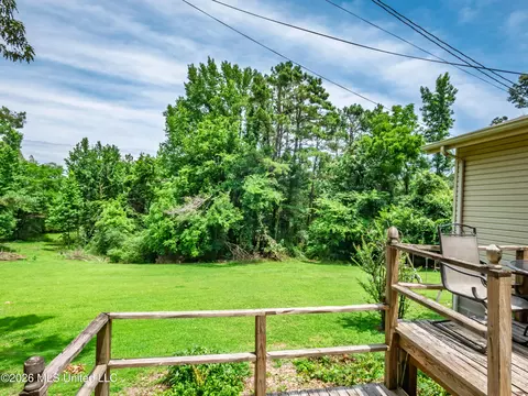 Exterior - 2139 Cold Springs Rd, Sardis, MS 38666 photo 9 of 19