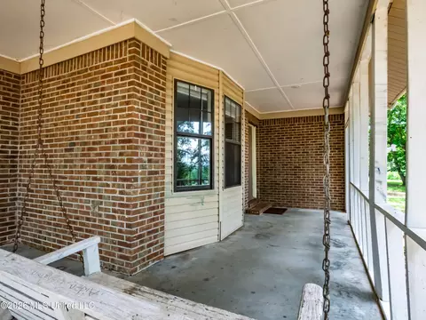Exterior - 2139 Cold Springs Rd, Sardis, MS 38666 photo 3 of 19