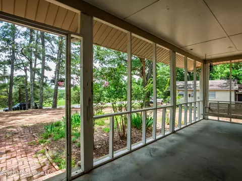 Exterior - 2139 Cold Springs Rd, Sardis, MS 38666 photo 2 of 19