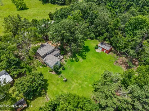 Exterior - 2139 Cold Springs Rd, Sardis, MS 38666 photo 19 of 19