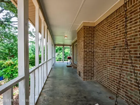 Exterior - 2139 Cold Springs Rd, Sardis, MS 38666 photo 4 of 19