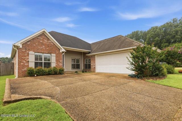 104 Carlyle Dr, Brandon, MS 39042