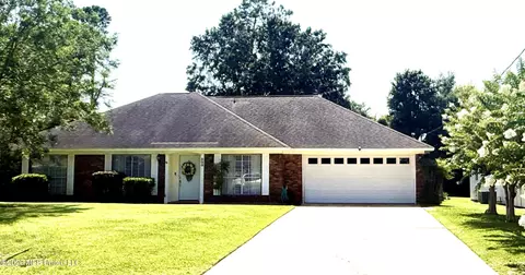 325 Westview Dr, Biloxi, MS 39531