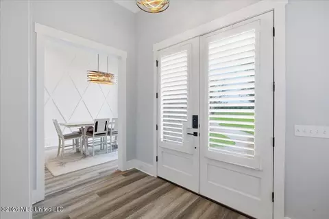 Entry Way - 201 Ashworth Cir, Madison, MS 39110 photo 1 of 6