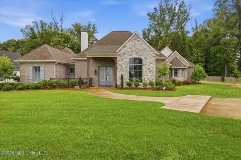 201 Ashworth Cir, Madison, MS 39110