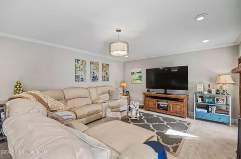 Other - 3919 Pinewood Dr, Jackson, MS 39211 photo 5 of 10