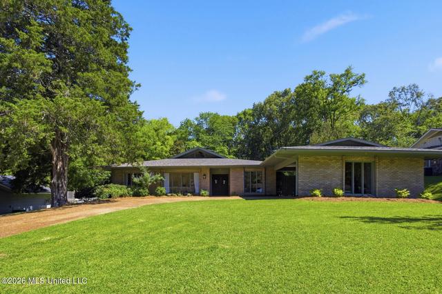 511 Dunton Rd, Clinton, MS 39056