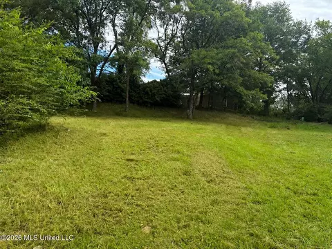 526 Christybrook Cv, Southaven, MS 38671