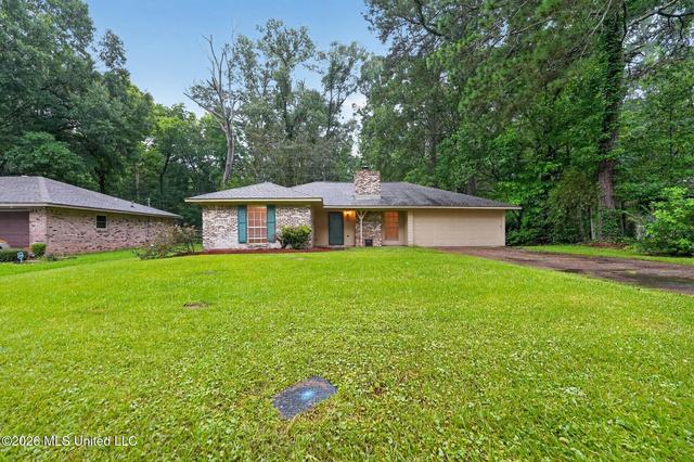 163 Holly Hill Dr, Jackson, MS 39212