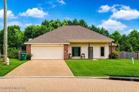 148 Dakota St, Byram, MS 39272 photo 1