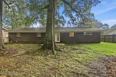 Exterior - 3428 Kites Ave, Pearl, MS 39208 photo 7 of 8