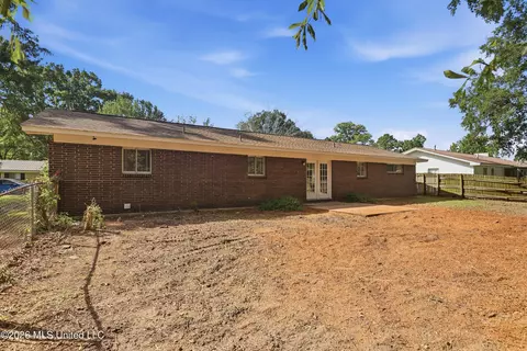 Exterior - 3428 Kites Ave, Pearl, MS 39208 photo 6 of 8
