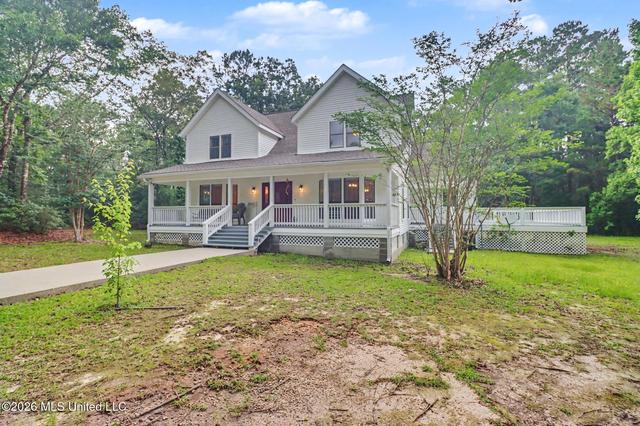 94 D And N Rd, Picayune, MS 39466
