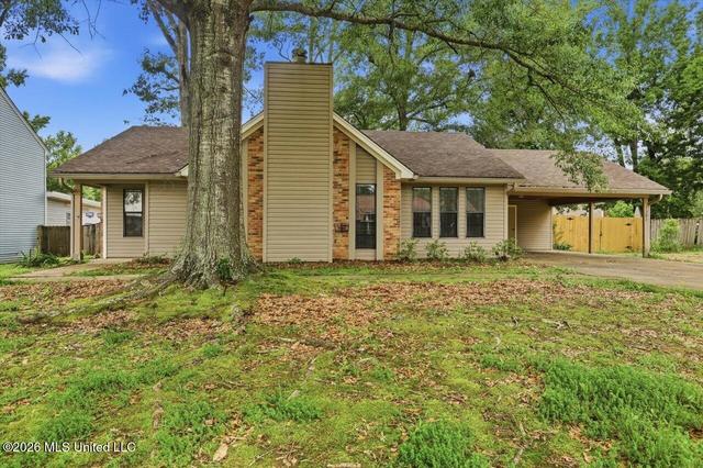 1281 Steens Creek Dr, Florence, MS 39073