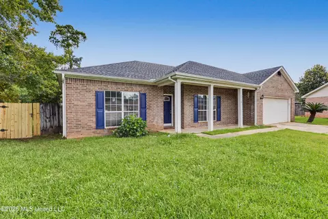 16116 S April Dr, Gulfport, MS 39503