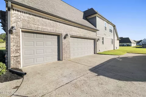 Other - 7198 E Harrier Dr, Olive Branch, MS 38654 photo 3 of 12