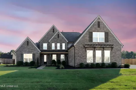 Exterior - 7198 E Harrier Dr, Olive Branch, MS 38654 photo 1 of 8