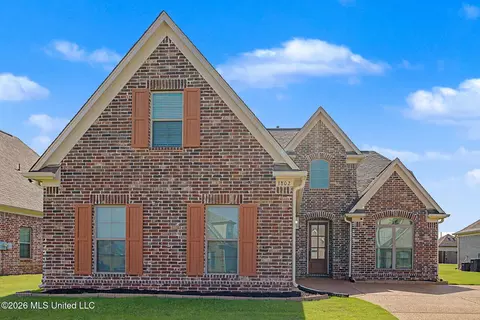 3802 Andreas Dr, Southaven, MS 38672