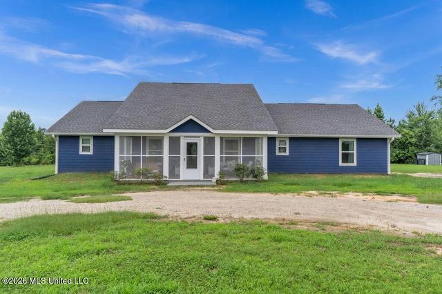 83 Walker Cemetery Rd, Perkinston, MS 39573