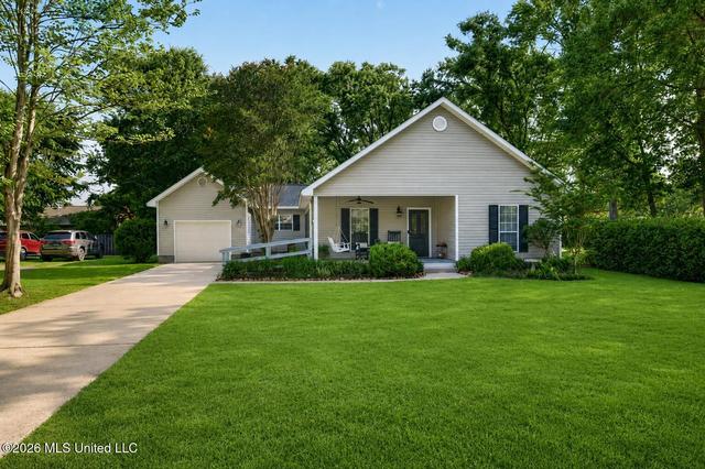 1019 Pino St, Long Beach, MS 39560