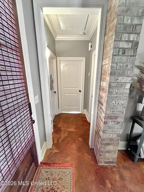 Entry Way - 307 Winterfield Ct, Brandon, MS 39042 photo 2 of 3